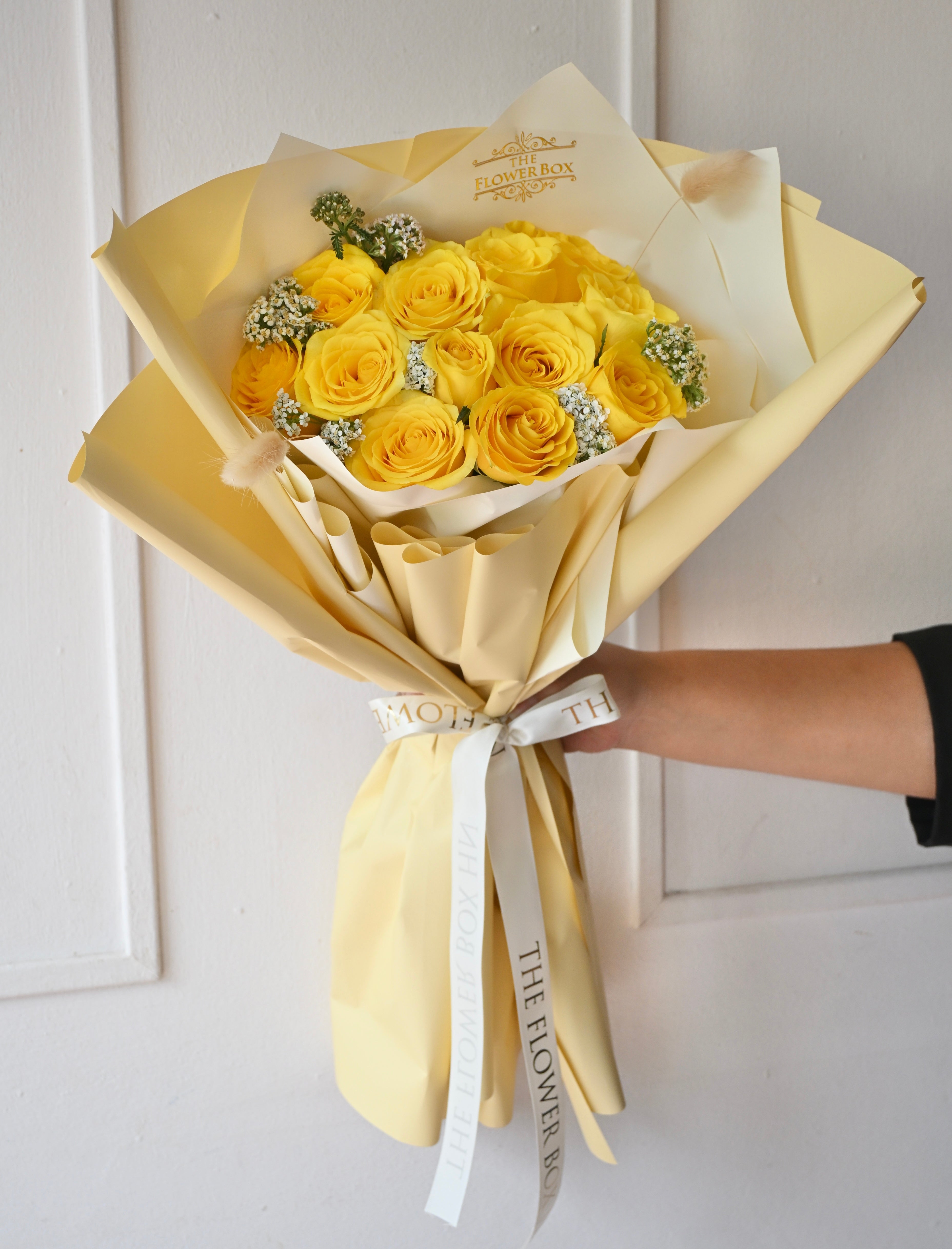 Golden 12 Bouquet