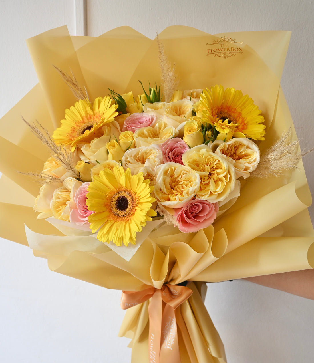 Golden blush bouquet
