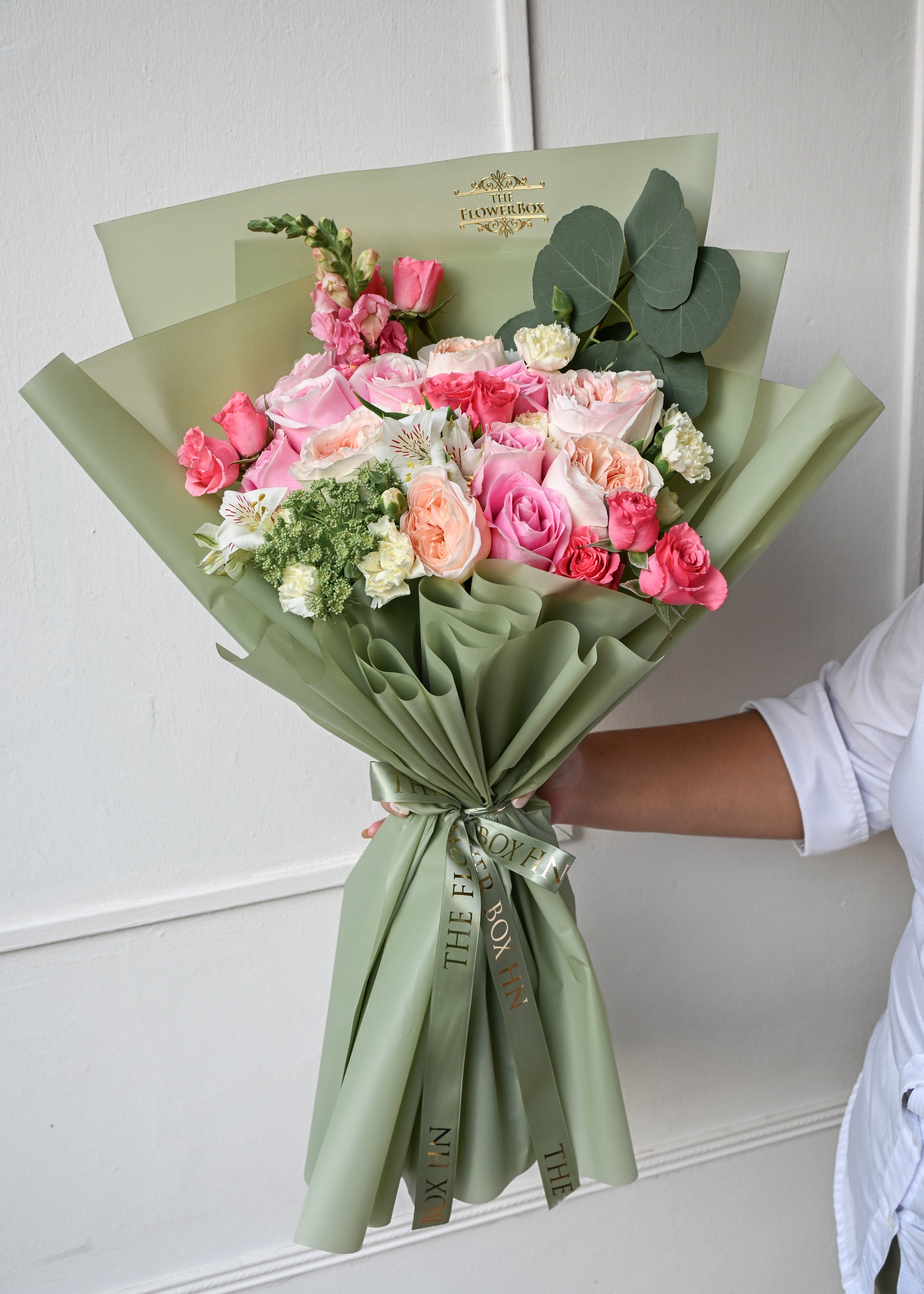Rosy Olive