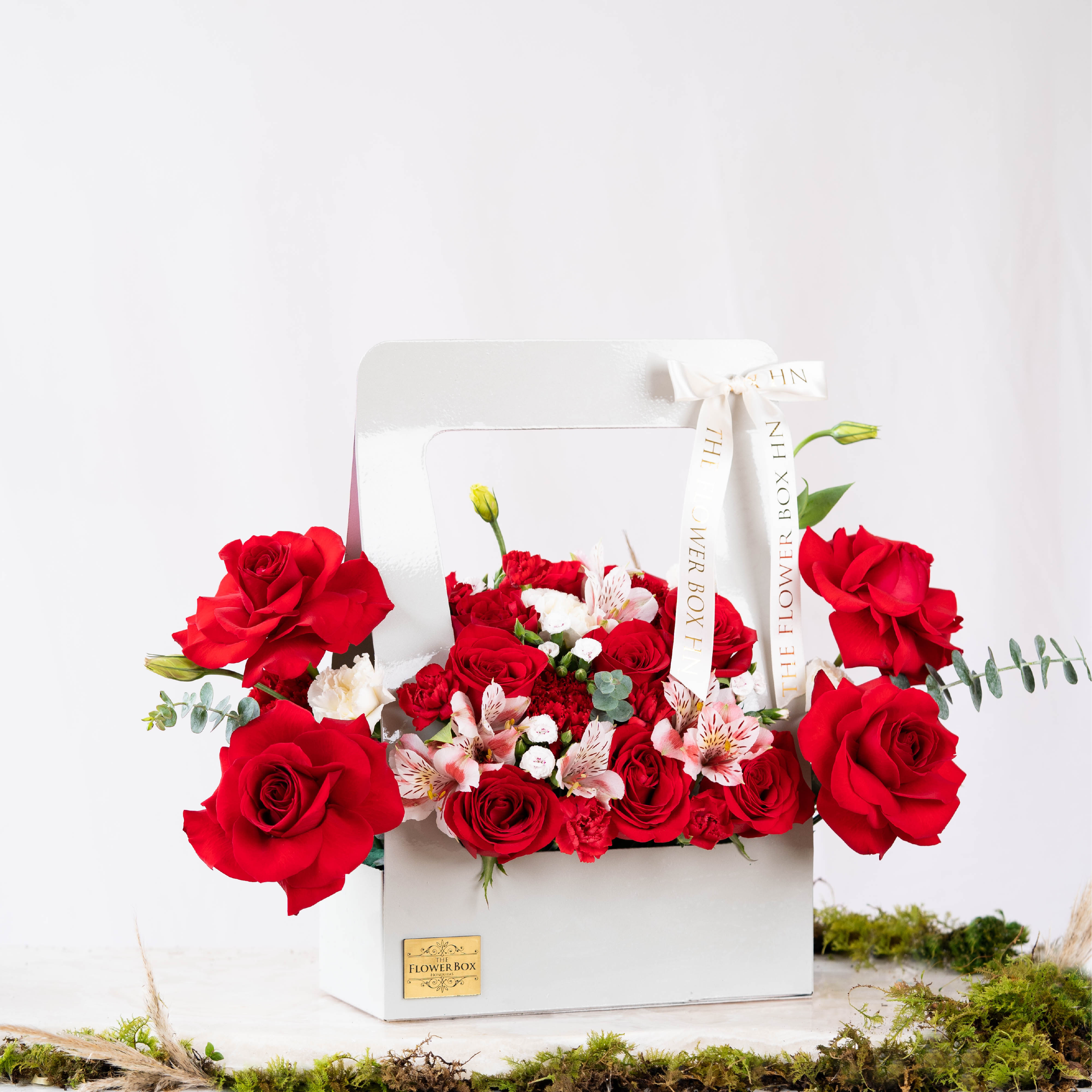 Signature Love Basket